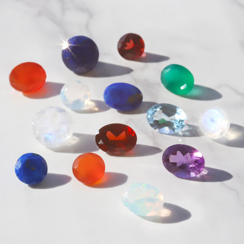 天然石ルース オーバル　アフリカンアメシスト